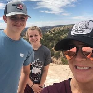 Meet your Posher, Adriann